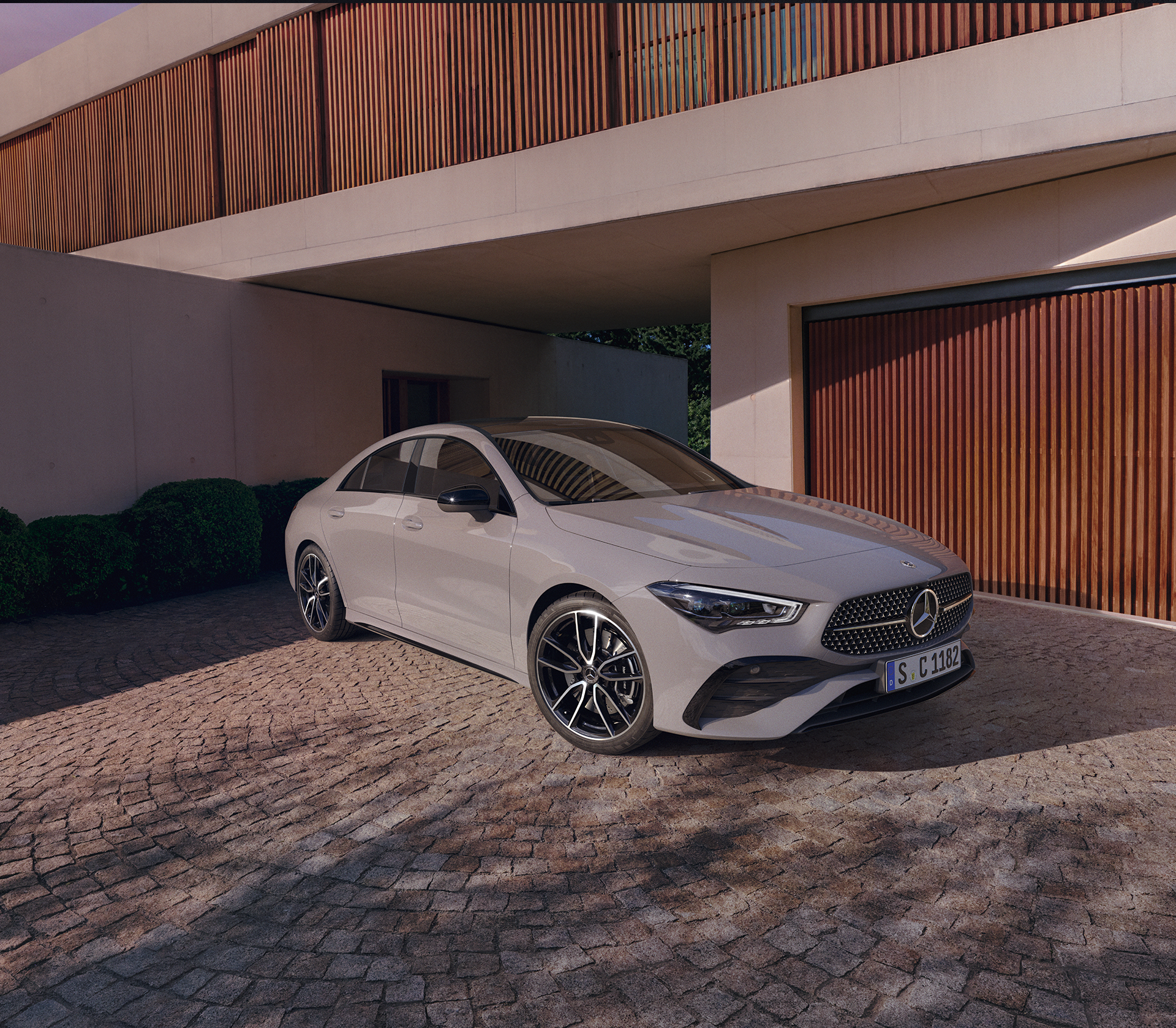Mercedes-Benz CLA Coupé seitliche Ansicht
