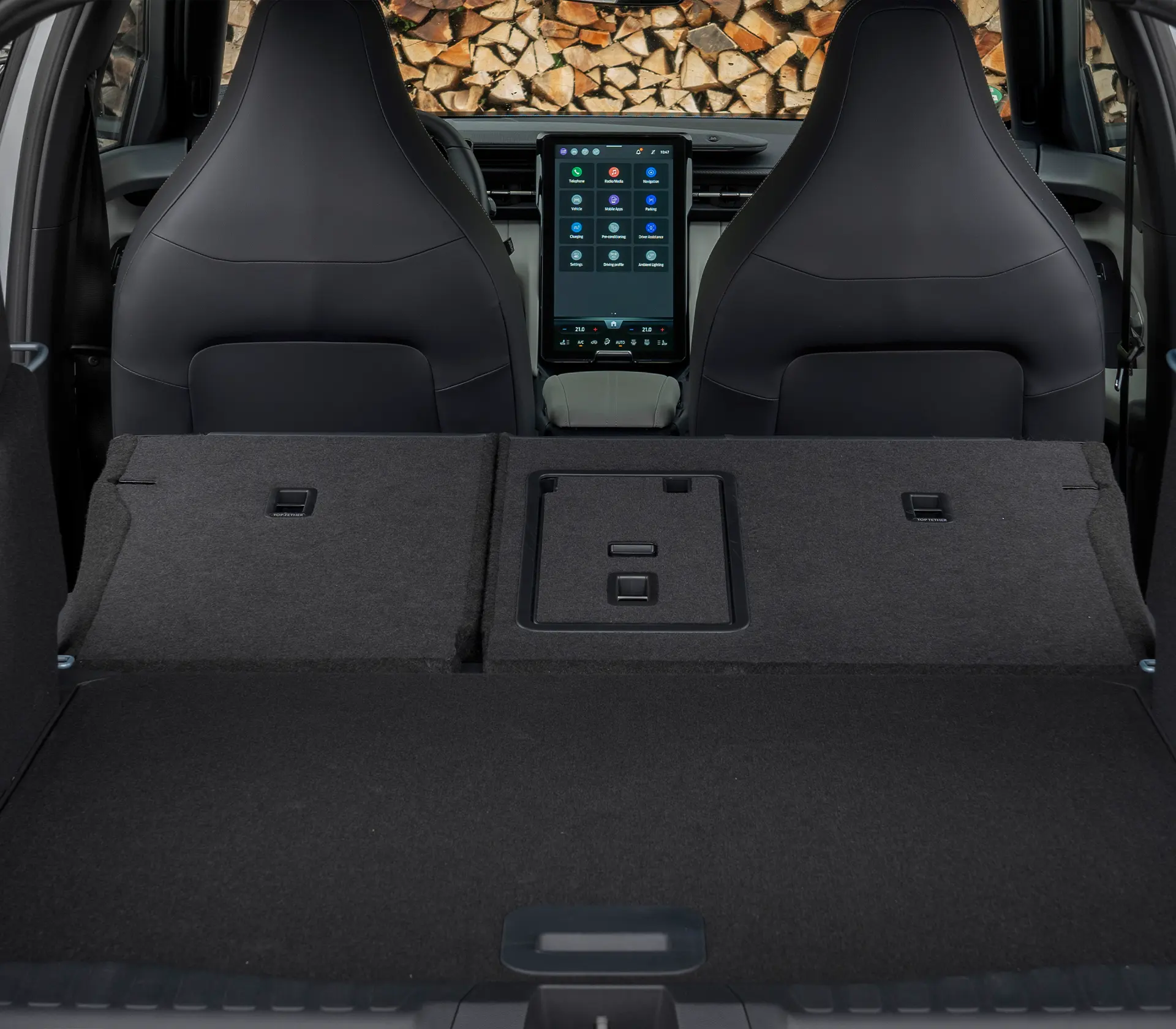 umgeklappte Sitze im Ford Explorer