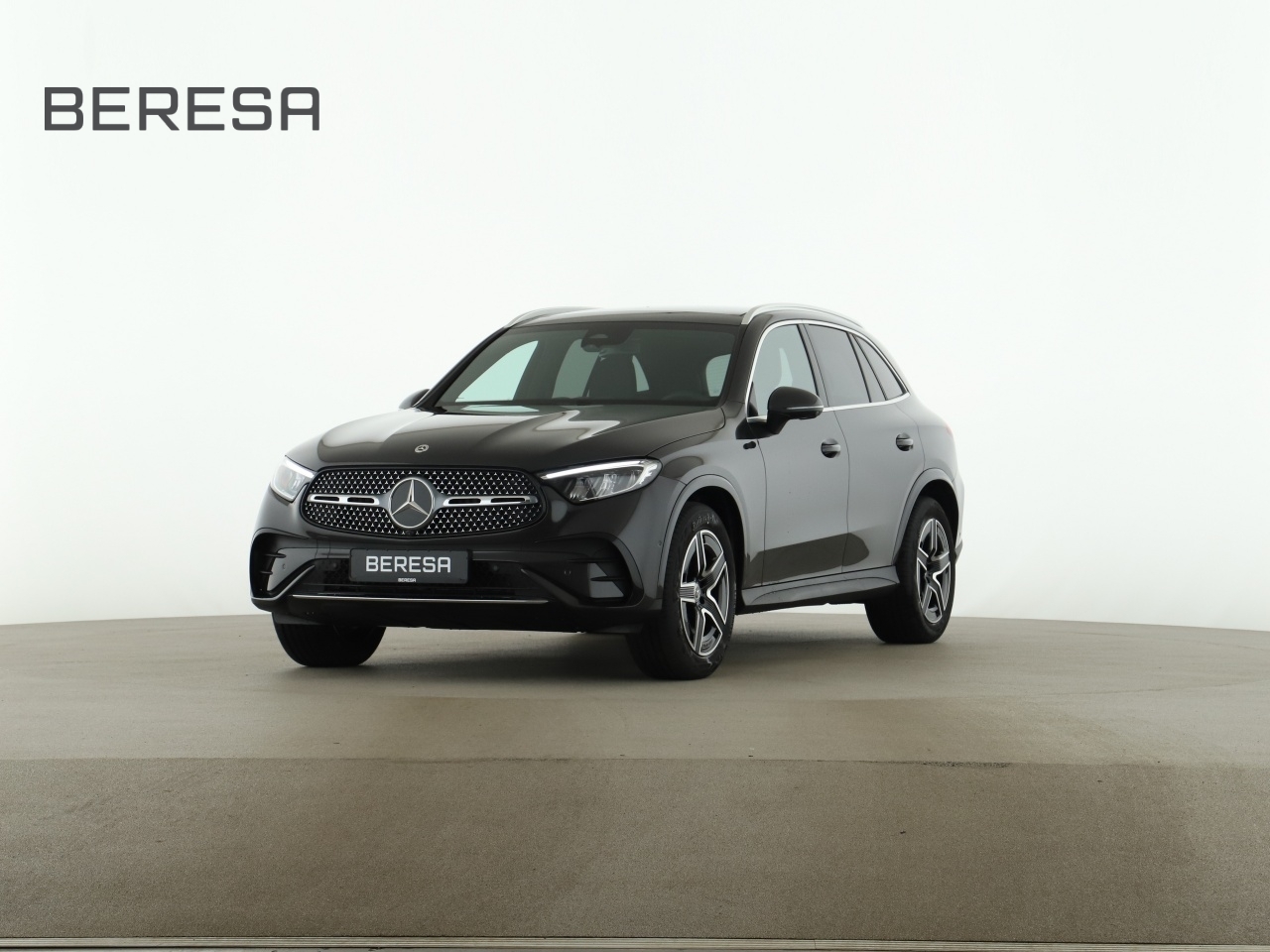 GLC 200 d 4M AMG MBUX Pano AHK Distronic 360 LED