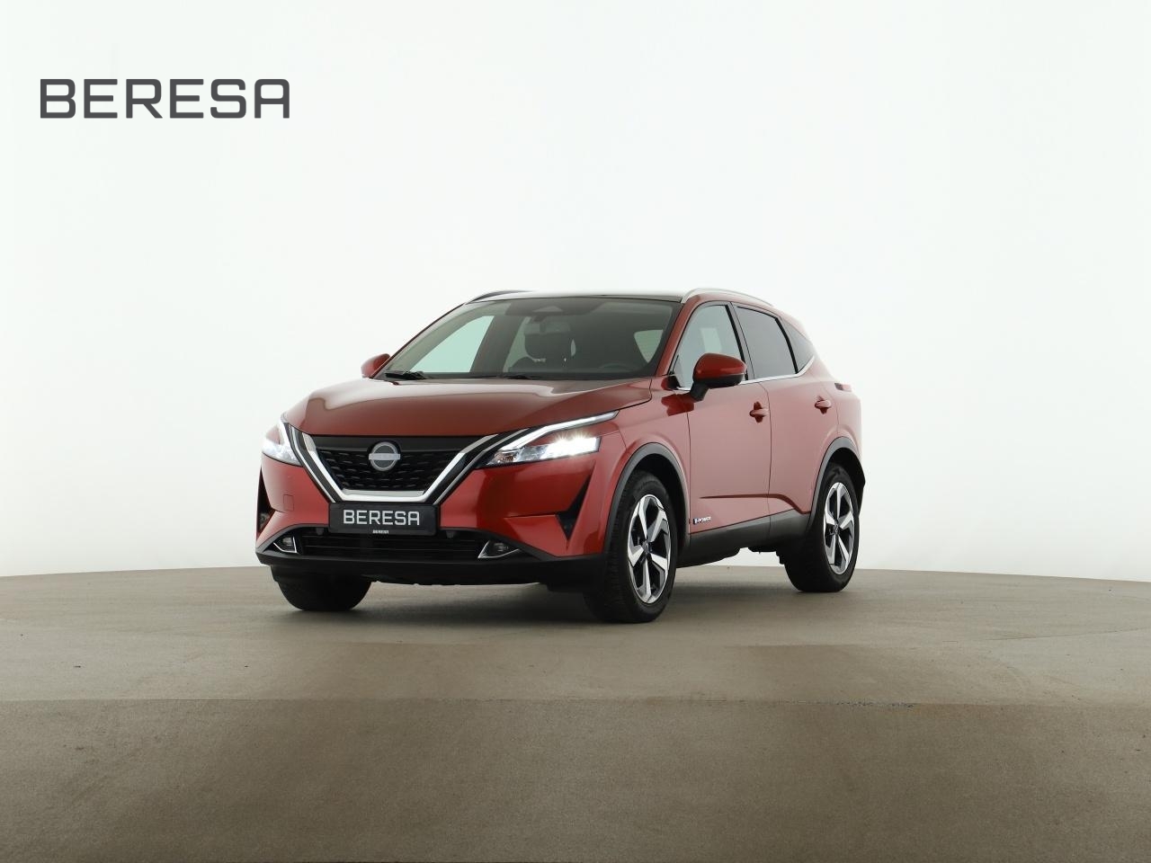 Qashqai 1.5 VC-T e-Power N-Connecta Pano LED