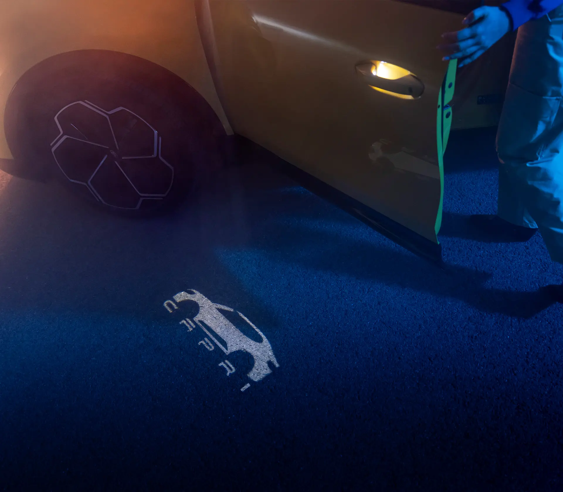 Türbeleuchtung beim öffnen der Tür mit Lichtabbildung vom Capri