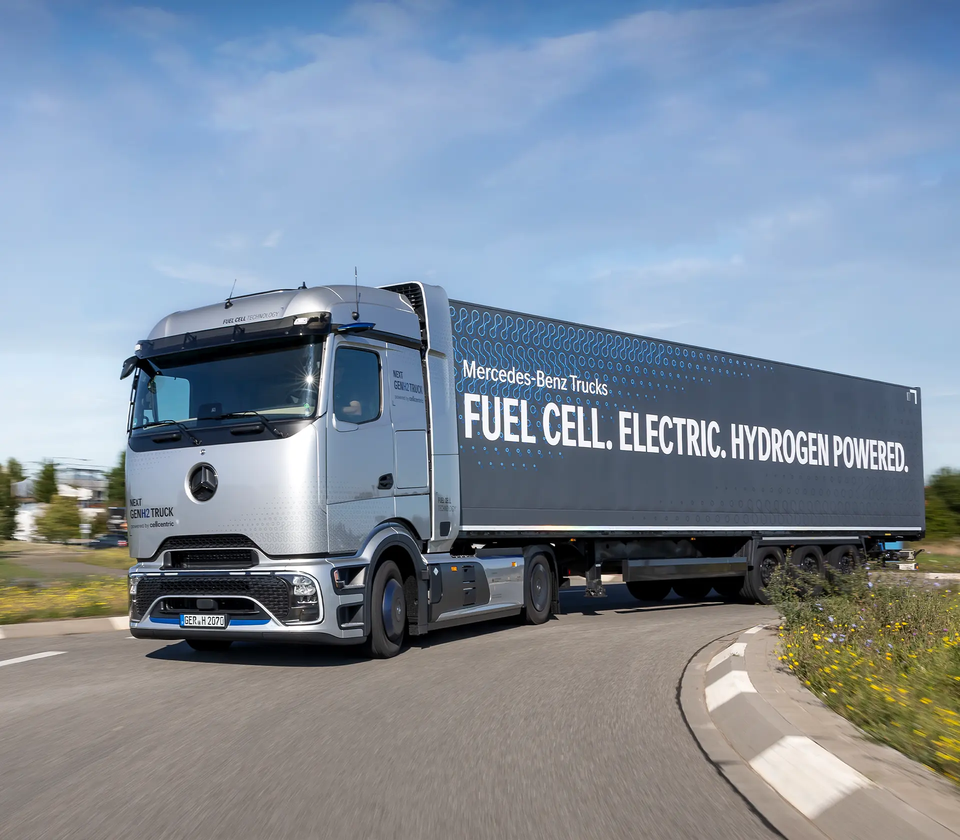 der NextGenH2 fährt in der Kurve