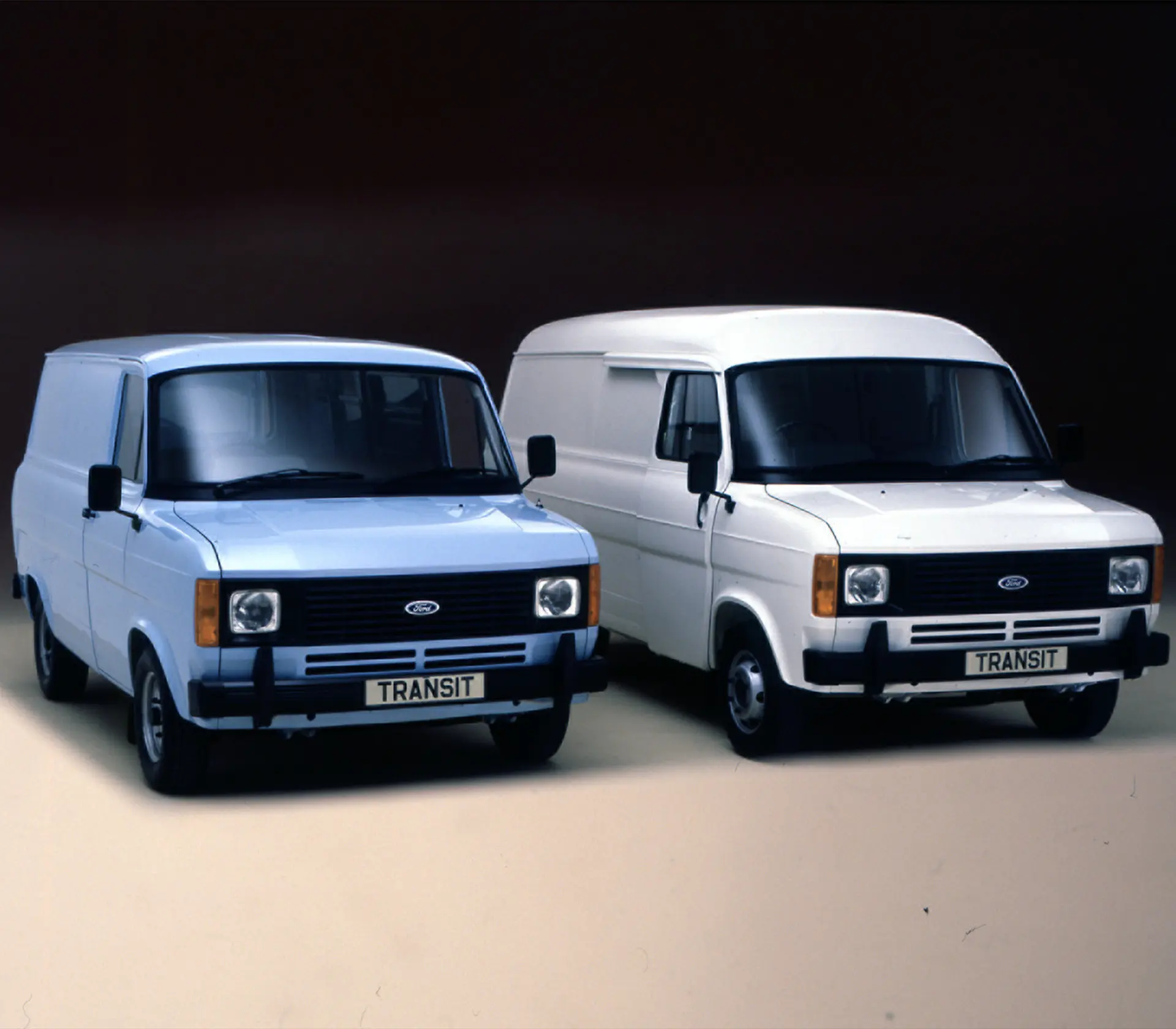2 Ford Transit Modelle aus dem Jahr 1978