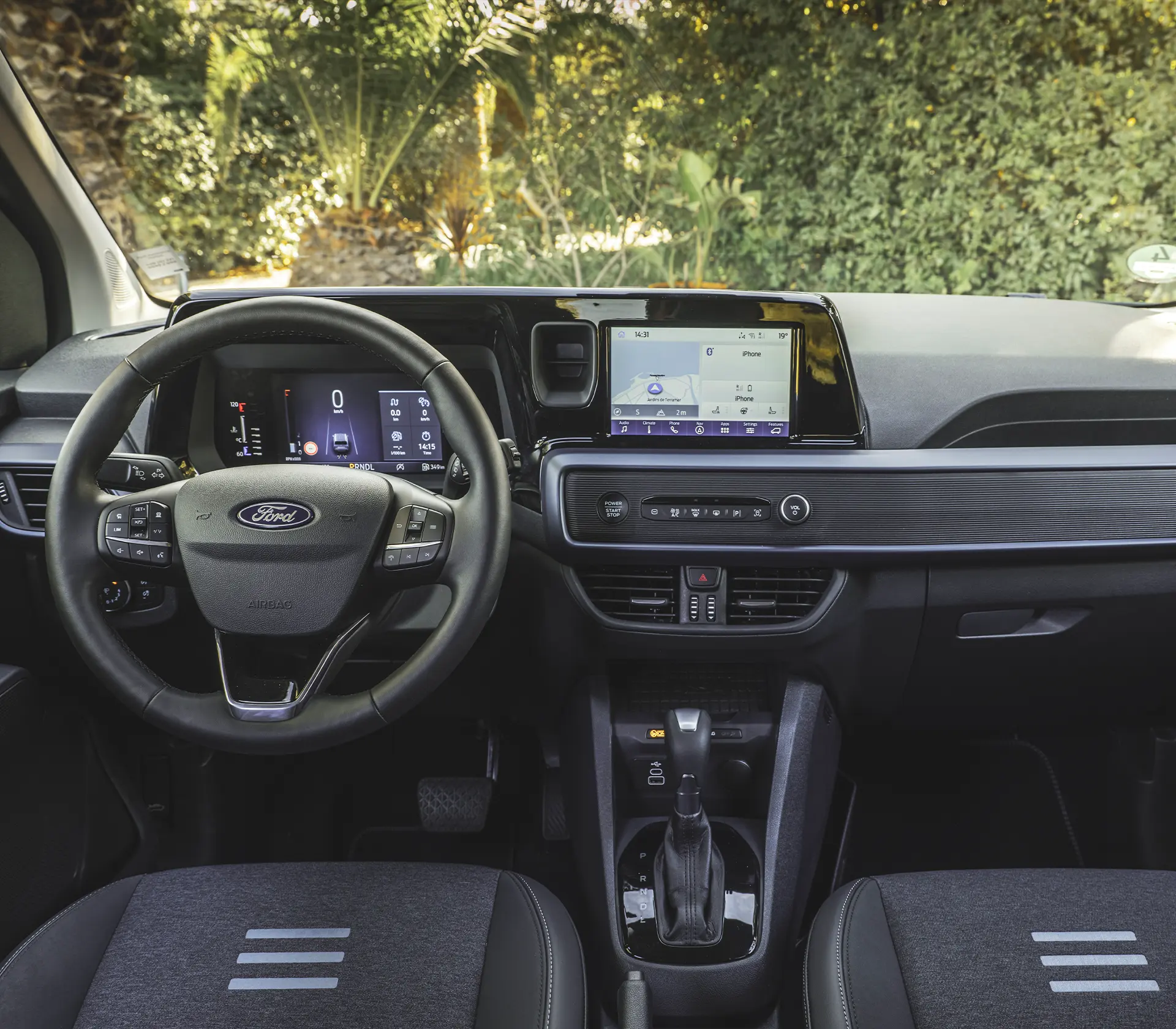 das Interieur des Tourneo Courier