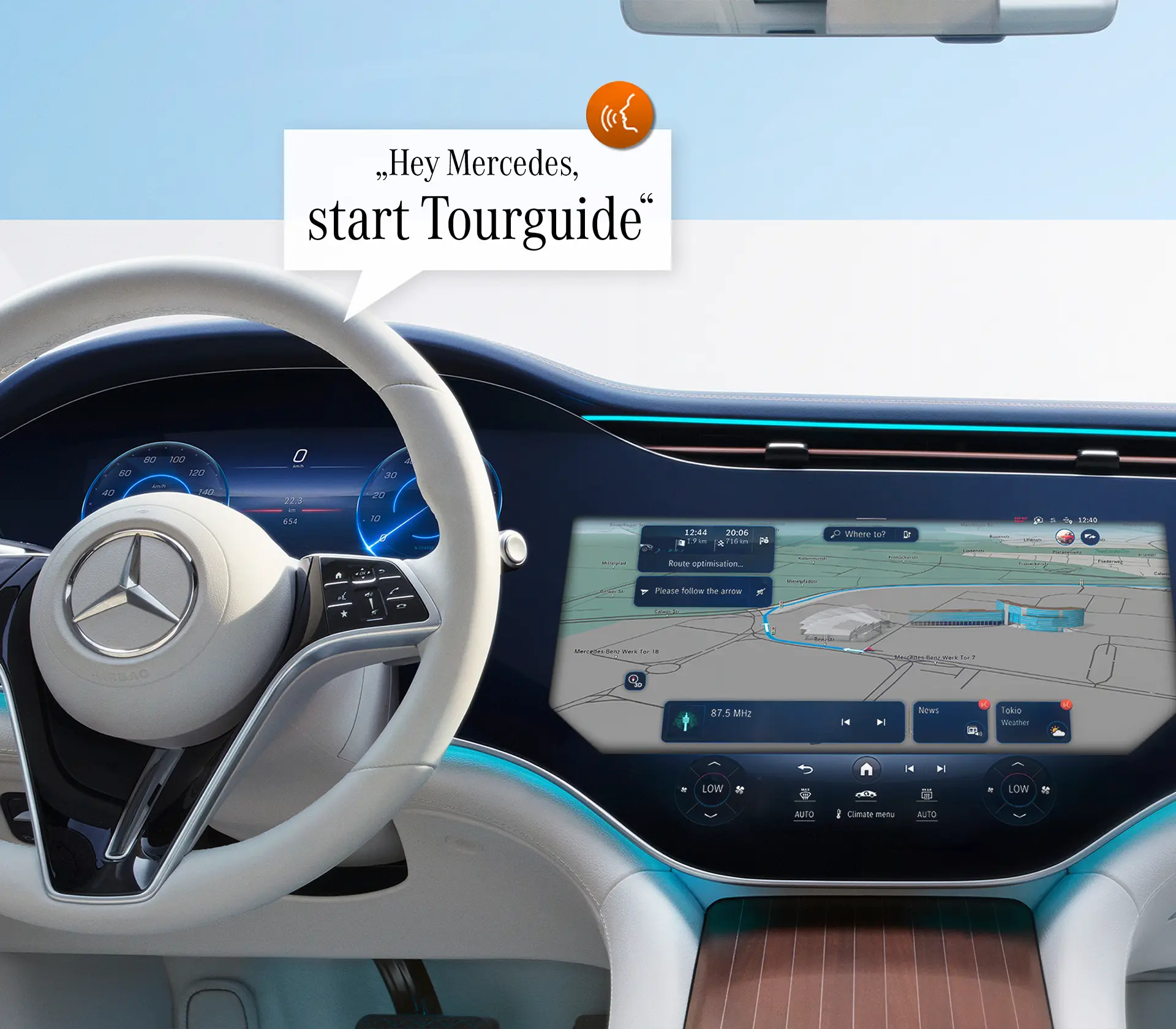 Mercedes-Benz cockpit mit einer Sprechblase in der Tourguide steht