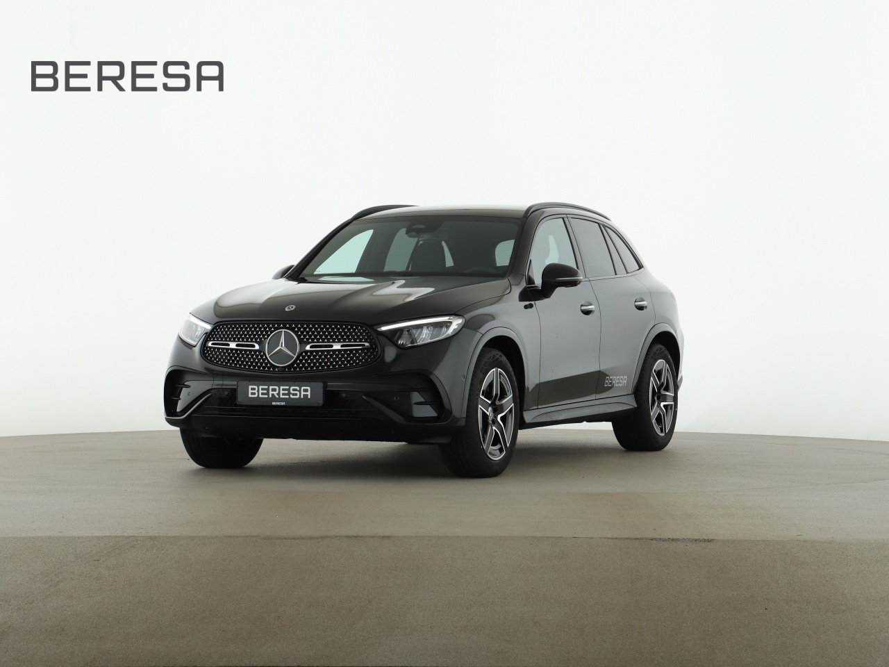 GLC 220 d 4M AMG Night MBUX AHK Distronic 360