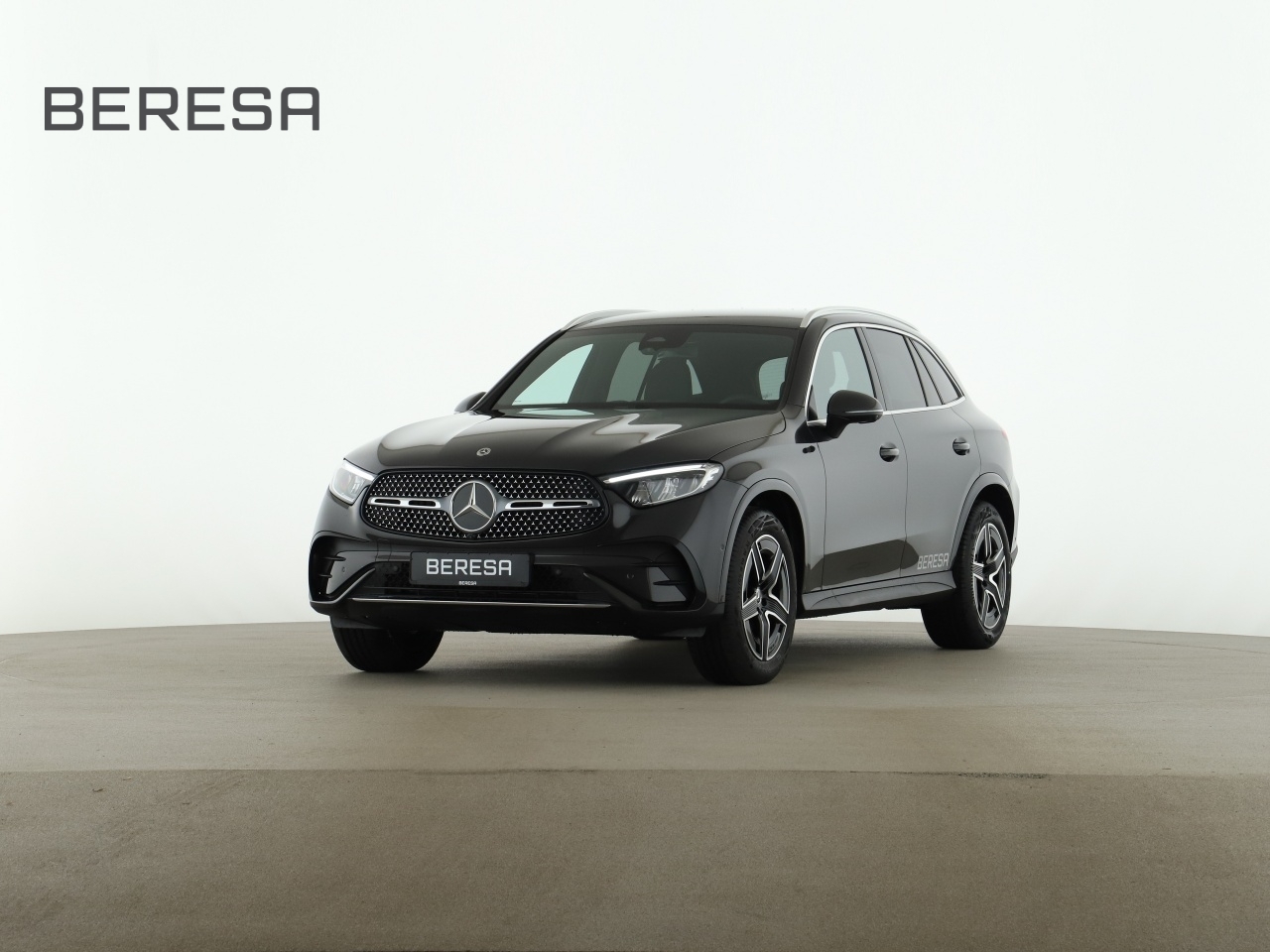 GLC 200 d 4M AMG MBUX AHK Distronic 360 LED Navi