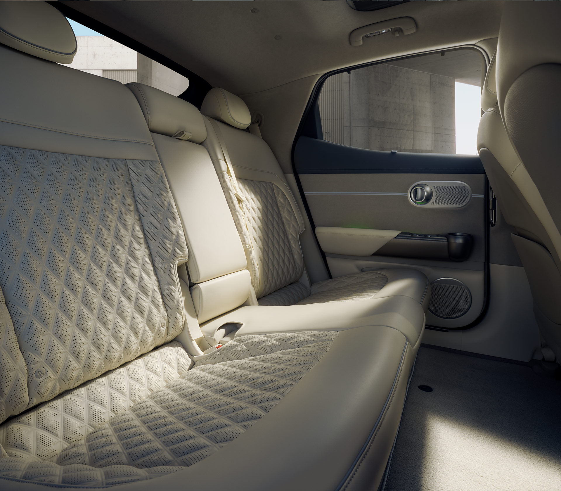 Genesis GV 60 weiße Rücksitze 