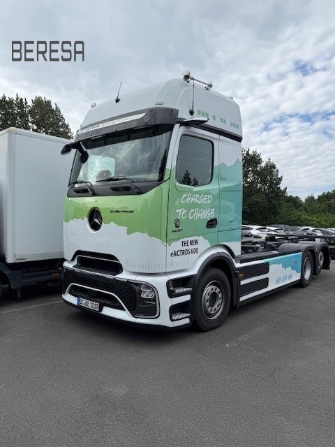 eActros 600 L 6x2 BDF Style TV