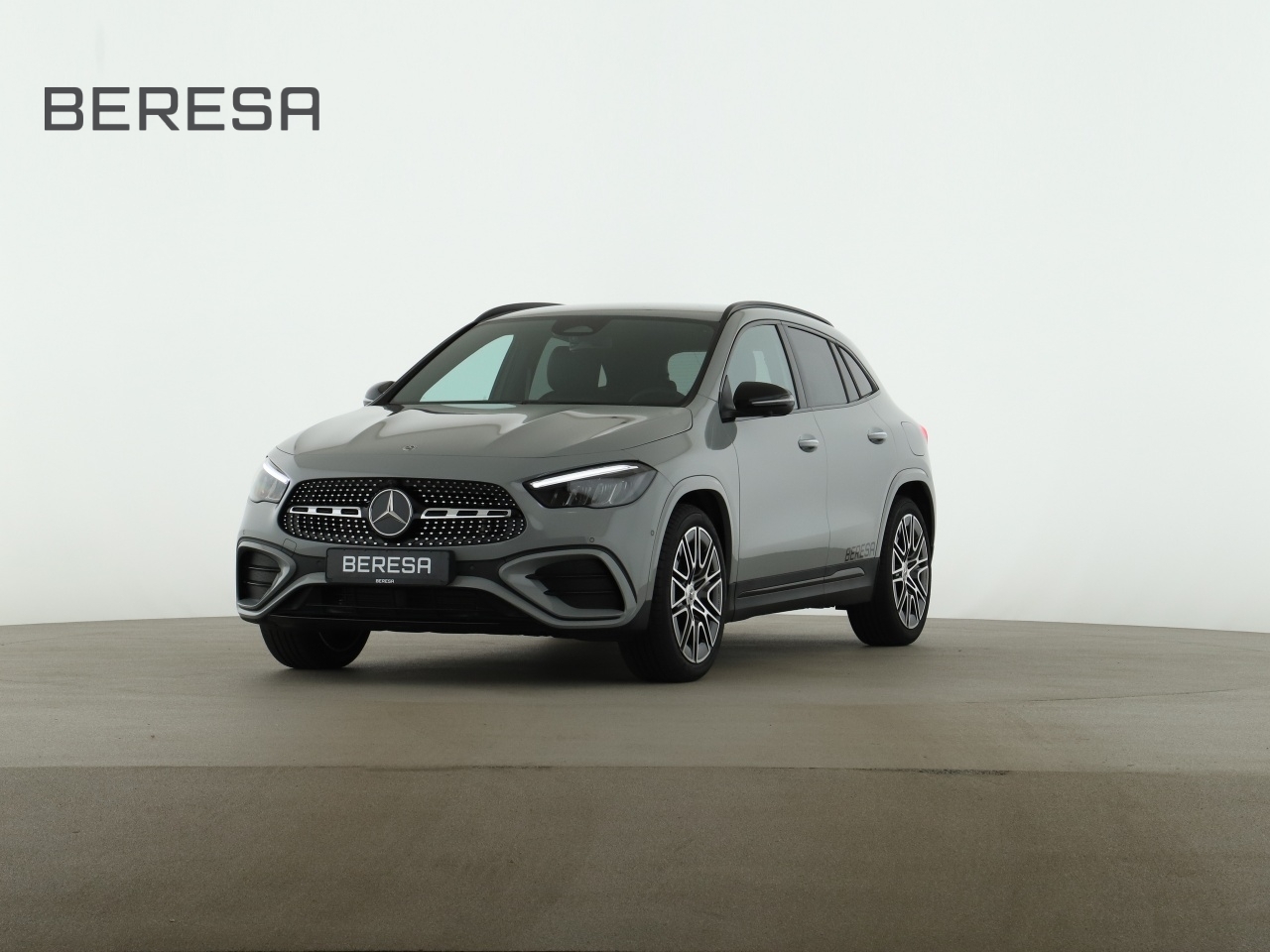 GLA 200 d AMG Night AHK Distronic 20 Zoll 360