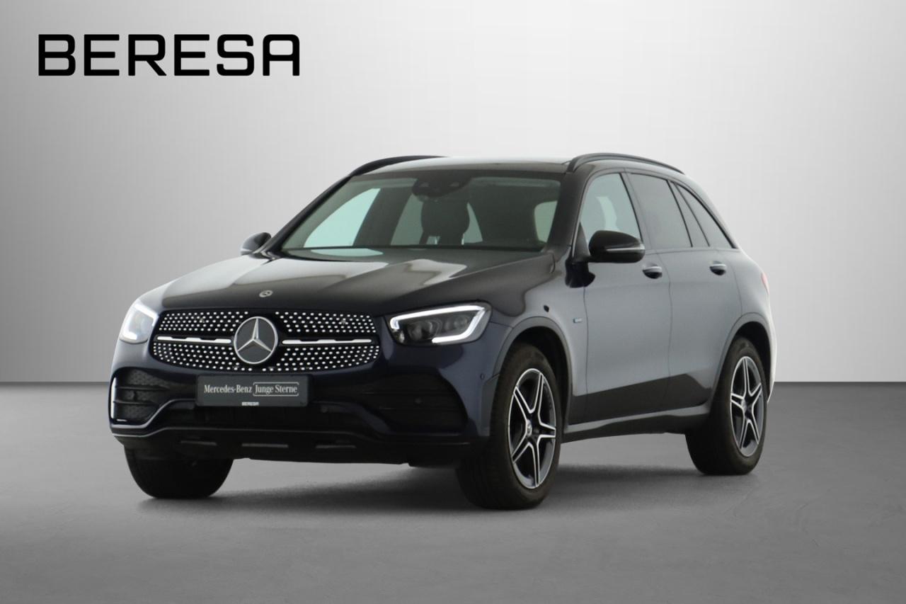 GLC 300 e 4M AMG Night Multibeam Distronic Pano