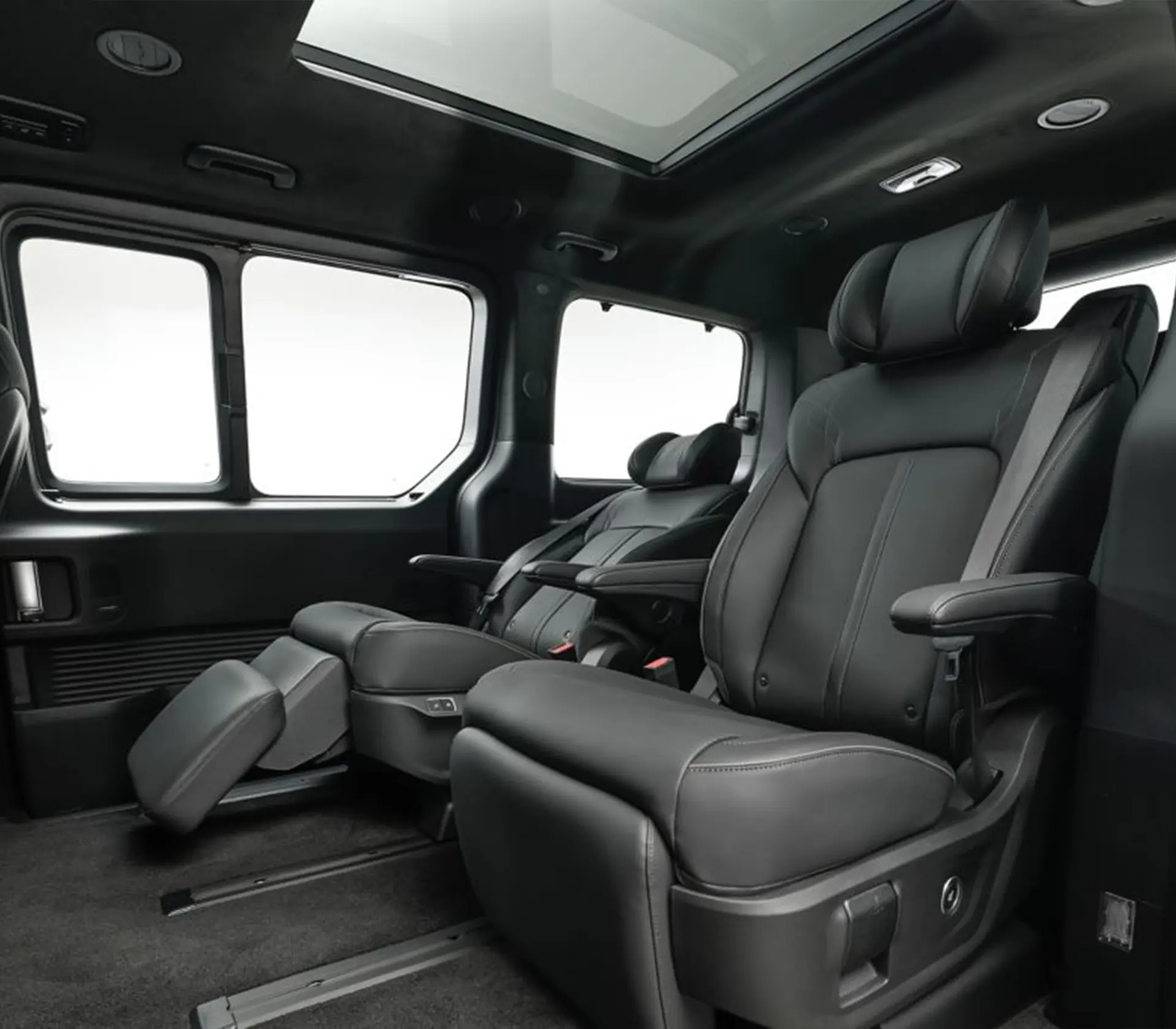 umgeklappte Sitzeinstellung beim Staria Elektro