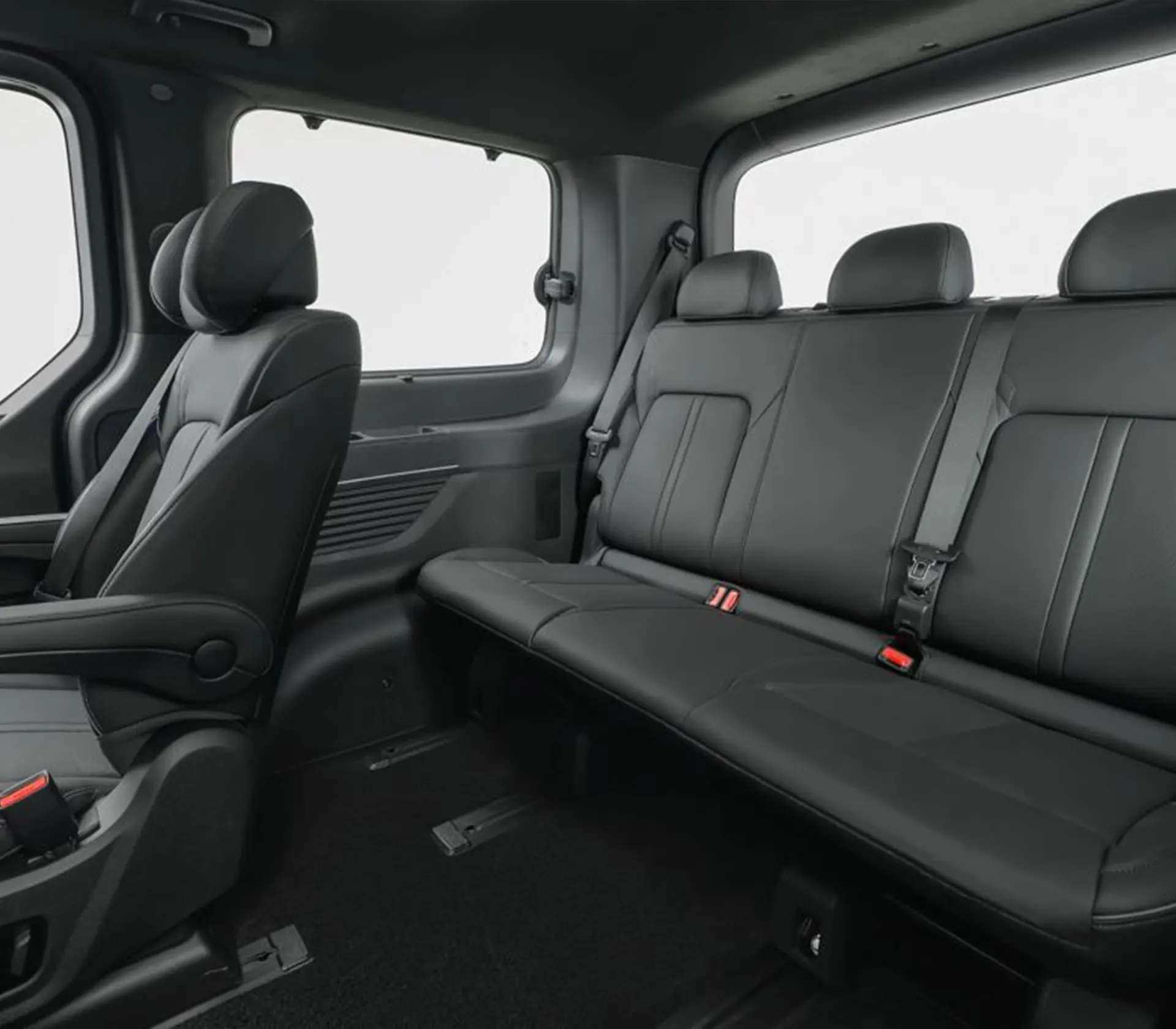 die Hinterste Sitzreihe beim Staria Elektro