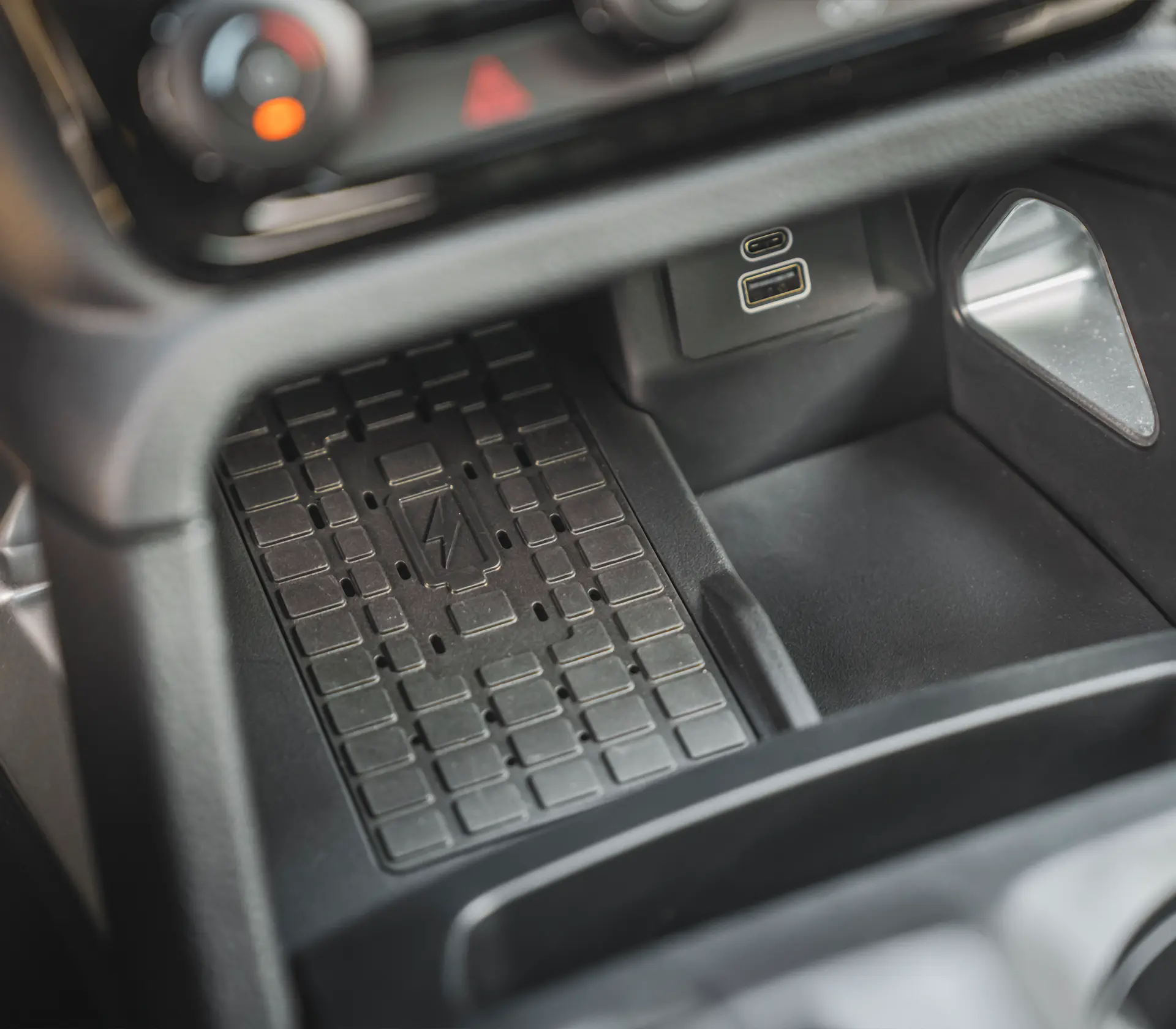 Ranger Wildtrak PHEV induktives laden