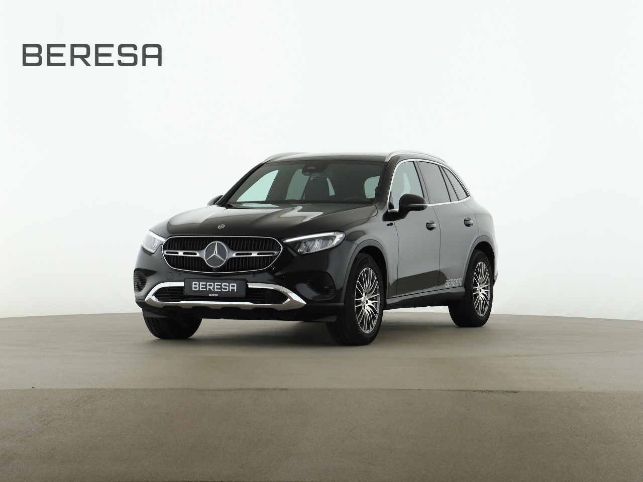 GLC 200 d 4M Avantgarde MBUX AHK Distronic 360